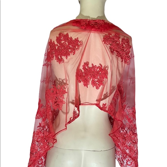 Ball gown from the Sachin & Babin Noir Collection Size 12 - Picture 14 of 16